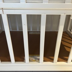 カトージ　ミニベビーベッド　収納付、マットレス付の画像