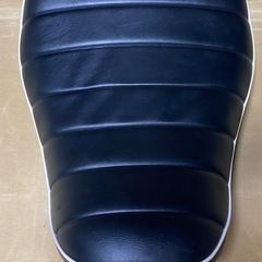 カワサキ　 W800 ローダウンシートの画像