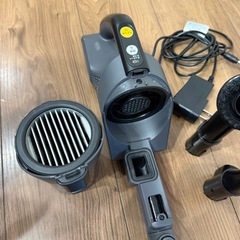 【お話中】TOSHIBA コードレスクリーナー　VC-CLS13  2025年製の画像