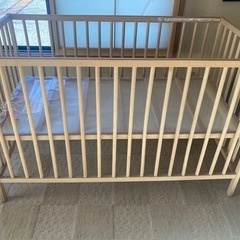 IKEA ベビーベッドの画像