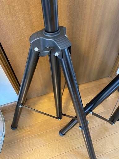 メーカー不明パイプ径35ミリスピーカースタンド 高さ調整可能 ブラック