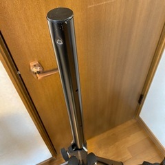 メーカー不明パイプ径35ミリスピーカースタンド 高さ調整可能 ブラックの画像