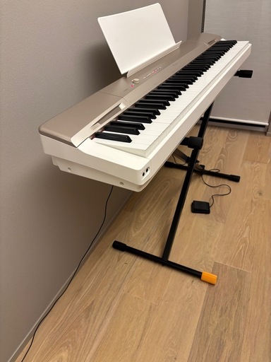 CASIO PX-160　電子ピアノ　88鍵盤　スタンド付き