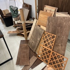 什器各種(木材含む)の画像