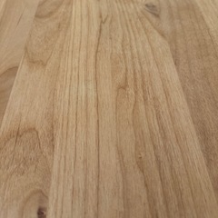 ダイニングテーブルの画像