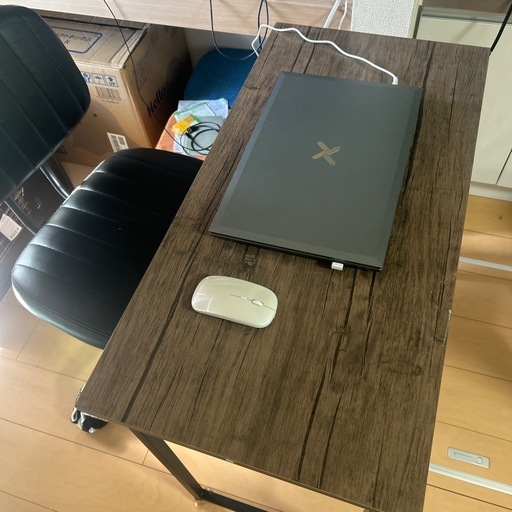 PCデスクとイス