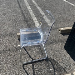おしゃれ⭐️IKEA TOBIAS ダイニングチェア  透明 クリア クロムメッキの画像
