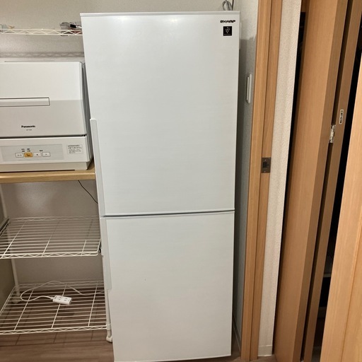 冷蔵庫　シャープ　　