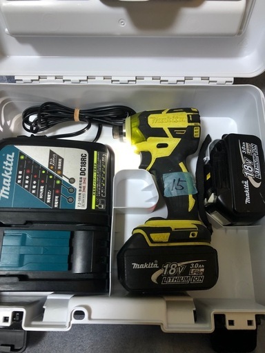 ②マキタ18vインパクトドライバTD148D中古美品オリジナルハウジング
