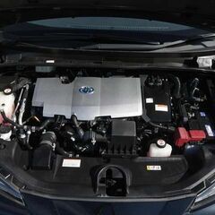 ＼誰でも車が買える次世代低与信ローン専門店／ 安心の１年保証付き 距離無制限！中古車販売 カーメル山梨店　令和１年　トヨタ　プリウス　84,000㌔の画像