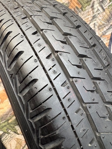 145/80R13 88/86NLTライトトラック用　新古品タイヤ1本