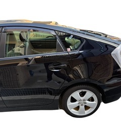 30プリウスSツーリング　黒色　美車の画像