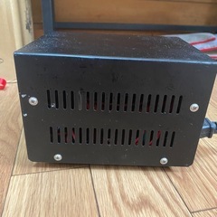 550W 海外国内両用型変圧器 アップ ダウントランスの画像