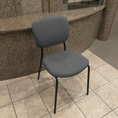 IKEA イス　グレーの画像