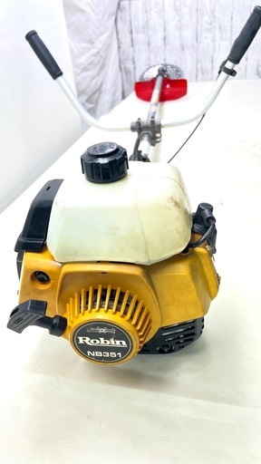 ロビン草刈り機