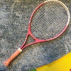 キティちゃん　テニスラケットの画像