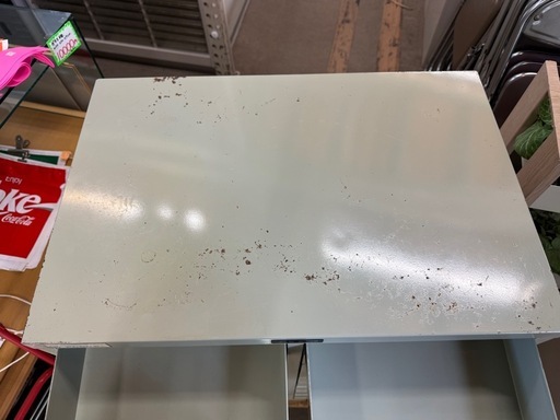 スチール　収納棚　工具箱などに　幅60 奥40 高さ88cm