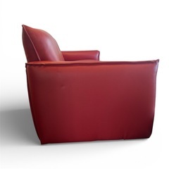 【美品】赤色 レザー調 3人掛けソファの画像