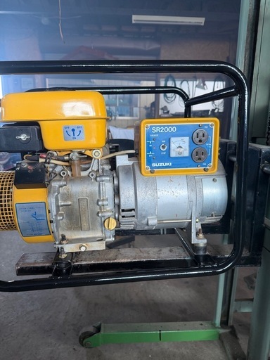 発電機