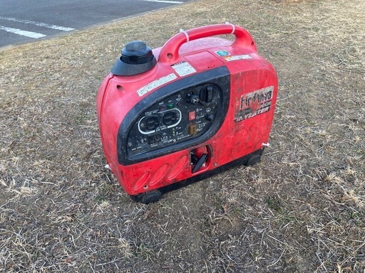 ポータブル発電機?ヤマハOEMシンダイワ　IEG -900M　900W