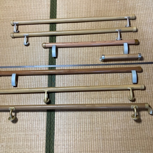 木製室内手摺り　バラ売り可　どれでも1本700円