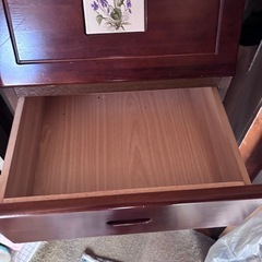 収納家具の画像