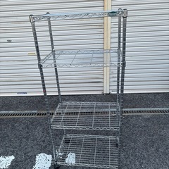 スチールラックの画像