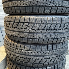 185/70R14 ブリヂストンVRX スタッドレスタイヤ！の画像