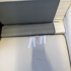 早い者勝ち！ホワイトレザー製L字ソファの画像