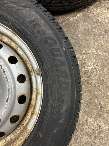 車のパーツ 145/80R13
