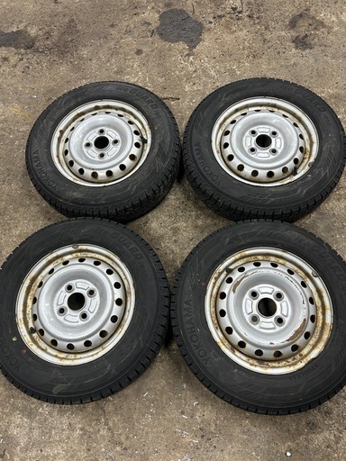 車のパーツ 145/80R13