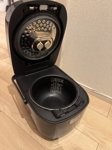 【美品】炊飯器