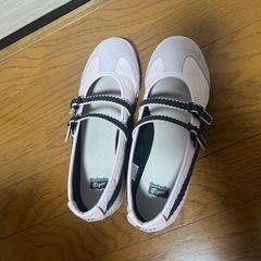 オニツカタイガーバレーシューズの画像