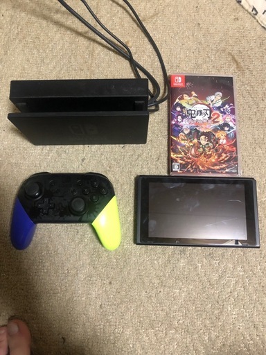 Switch本体＋鬼滅ソフト