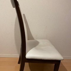 ダイニングチェアの画像