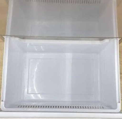 冷蔵庫【配達無料お届け設置出来ます?都内近郊?】AQUA製148ℓ容量❄️自動霜取り機能付❄️除菌クリーニング済の極美品✨他にも冷蔵庫