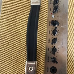 ツイード風ソリッドステートアンプの画像