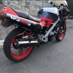 VFR400R    書類有り　   値段交渉可の画像
