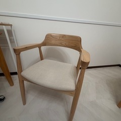 ダイニングチェアの画像