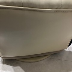 ゲーミングチェア　座椅子の画像