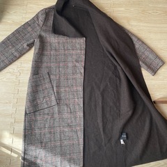 ウール混で暖かいロングコートの画像