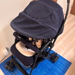 コンビ　ベビーカー　の画像