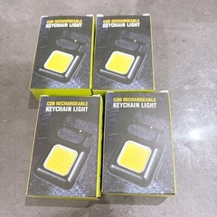 【新品未使用】LED 小型　懐中電灯　４個セットの画像