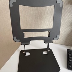 無段階調整PCスタンド 26cm x 22cmの画像