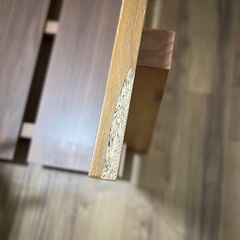 クイーンサイズベッドフレームの画像