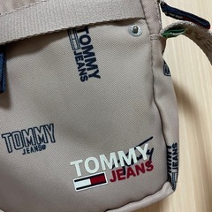トミージーンズ　ショルダーバッグの画像