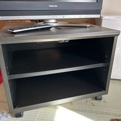 液晶カラーテレビ、テレビ台(オマケです)の画像