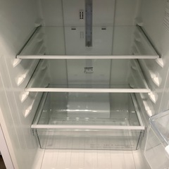 【6ヶ月間の保証付き！】Hisense 2ドア冷蔵庫入荷しました！の画像