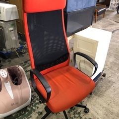 衣装ケース、カラーボックス、テーブル，チェアの画像