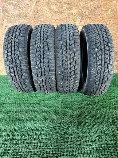 ノキアン 185/65R15 88T スパイク C8.3 S 9.6mm 05年